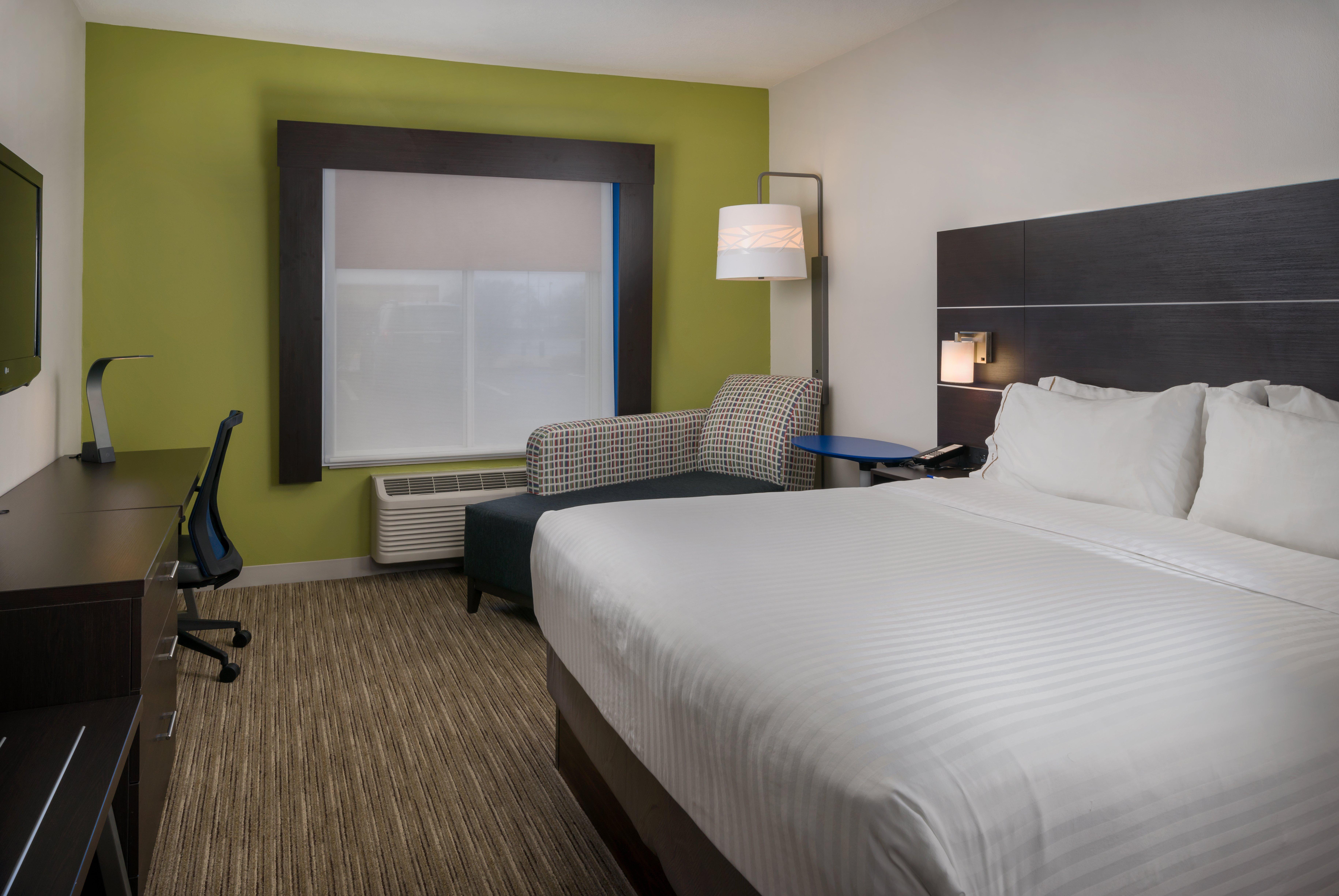 Holiday Inn Express Lawrence By Ihg Bagian luar foto